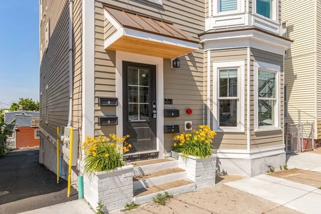 a view of a entryway front of house