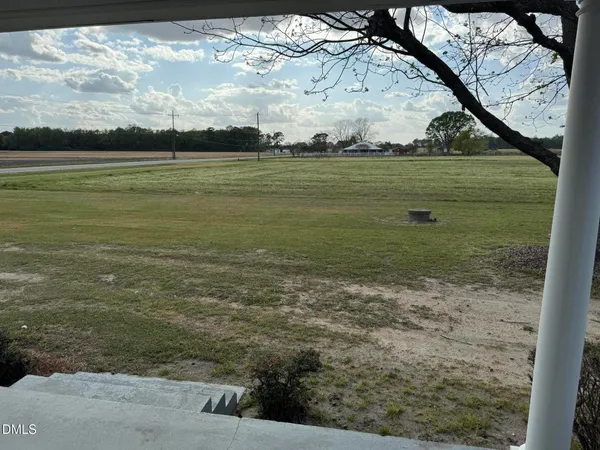 $1,350 | 1795 Highway 55, Mount Olive, NC 28365