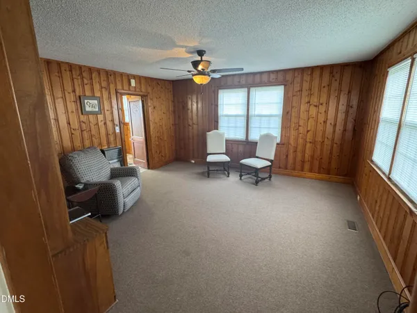 $1,350 | 1795 Highway 55, Mount Olive, NC 28365