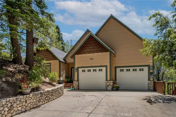 $850,000 | 27347 Maplewood Drive, Lake Arrowhead, CA 92352