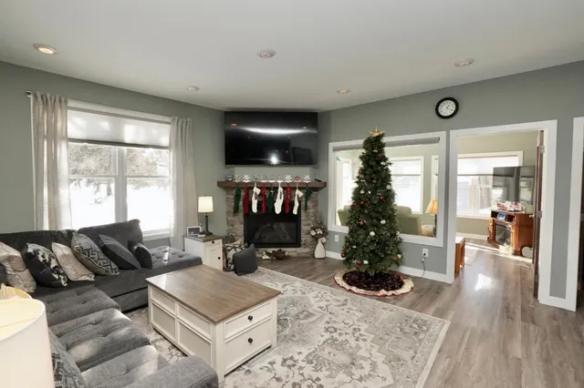$425,000 | 204 Pine Street Southwest, New London, MN 56273