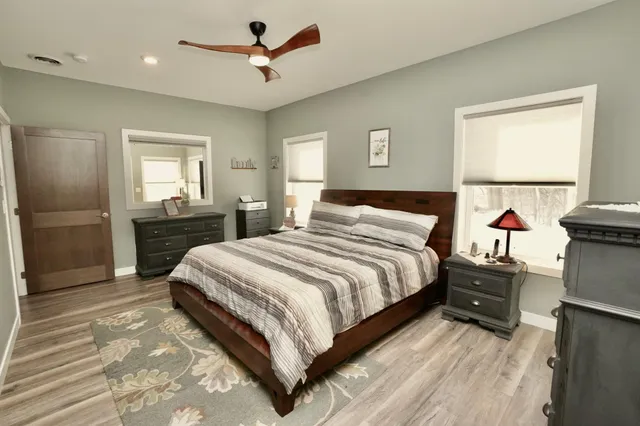 $425,000 | 204 Pine Street Southwest, New London, MN 56273