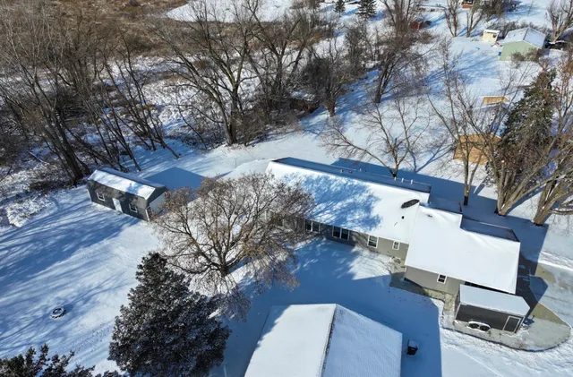 $425,000 | 204 Pine Street Southwest, New London, MN 56273