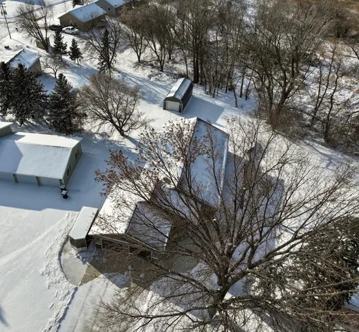 $425,000 | 204 Pine Street Southwest, New London, MN 56273