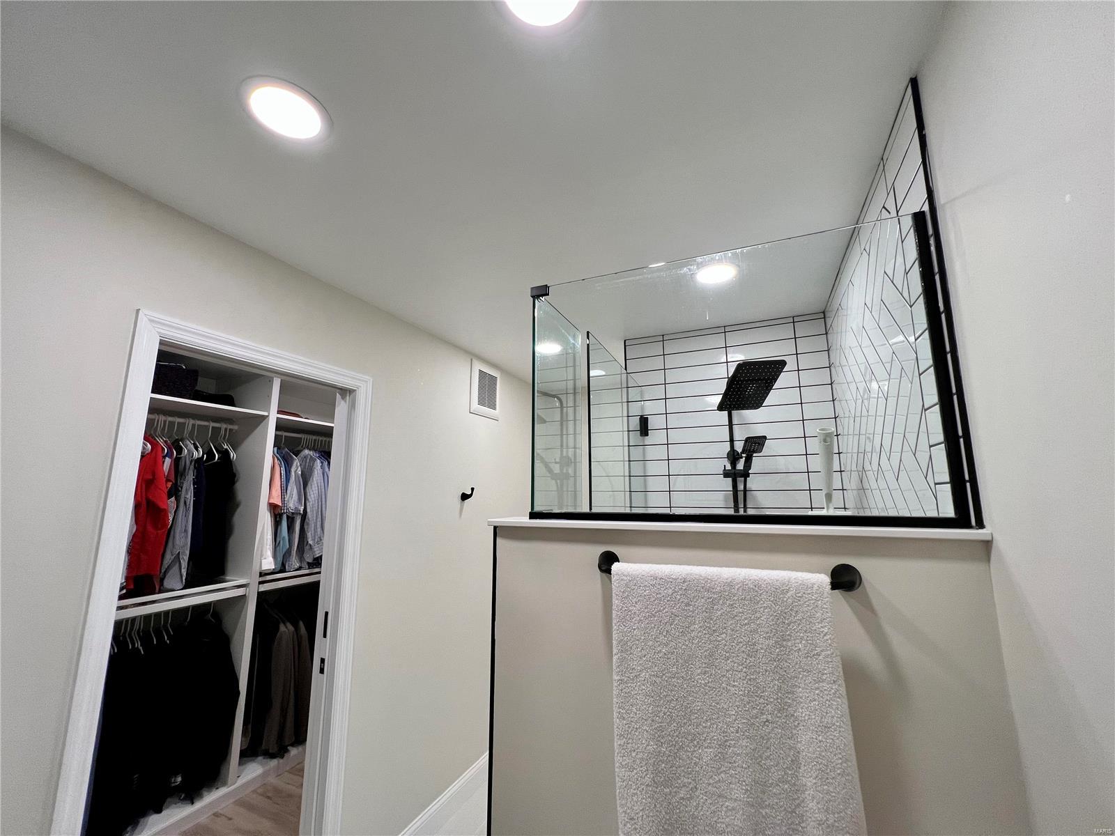 2212 Whitby Road Clarkson Valley, MO 63017 - Photo 5 of 11