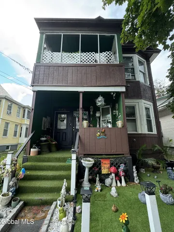 $120,000 | 754 3rd Avenue, Troy, NY 12182