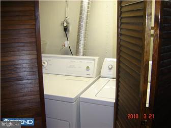 233 Wingate Road Upper Darby, PA 19082 - Photo 11 of 12 Laundry Room