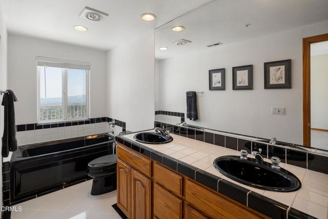 $2,885,000 | 2954 Zane Grey Terrace, Altadena, CA 91001