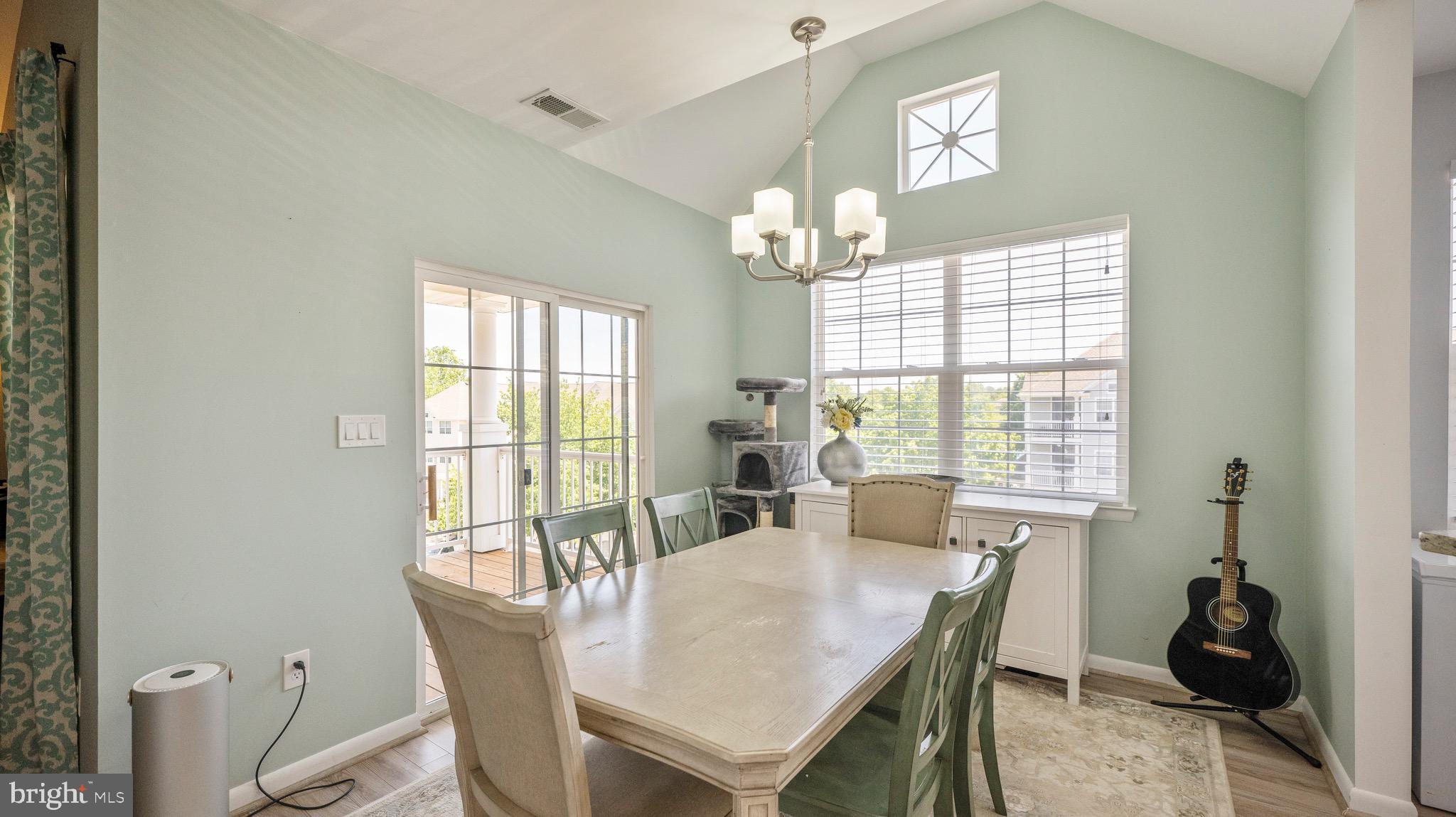 12708 Found Stone Road, Unit 3306 Germantown, MD 20876 - Photo 6 of 21 Dining room