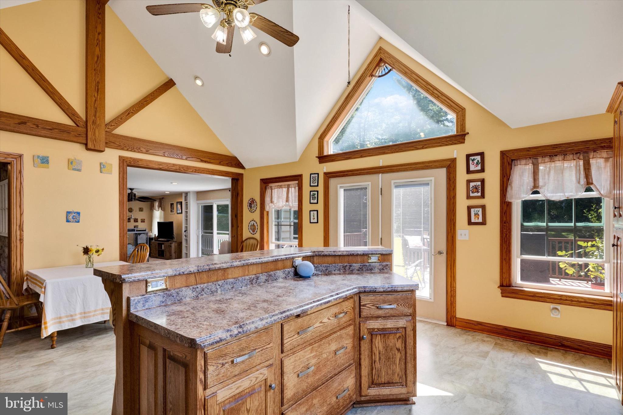 15 Gift Road Hamburg, PA 19526 - Photo 11 of 55 Kitchen