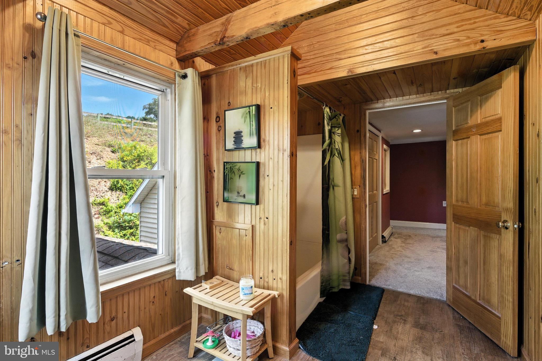 15 Gift Road Hamburg, PA 19526 - Photo 32 of 55 Full Bathroom