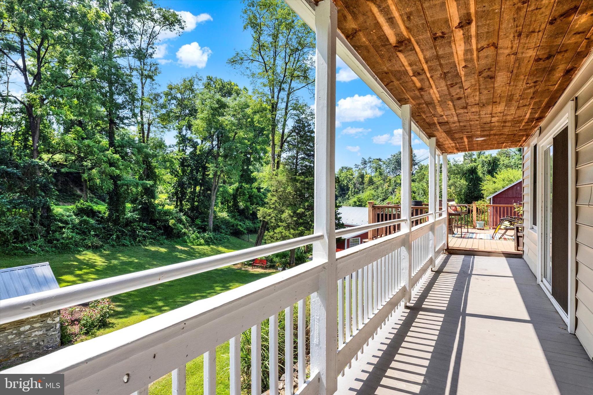 15 Gift Road Hamburg, PA 19526 - Photo 8 of 55 Porch