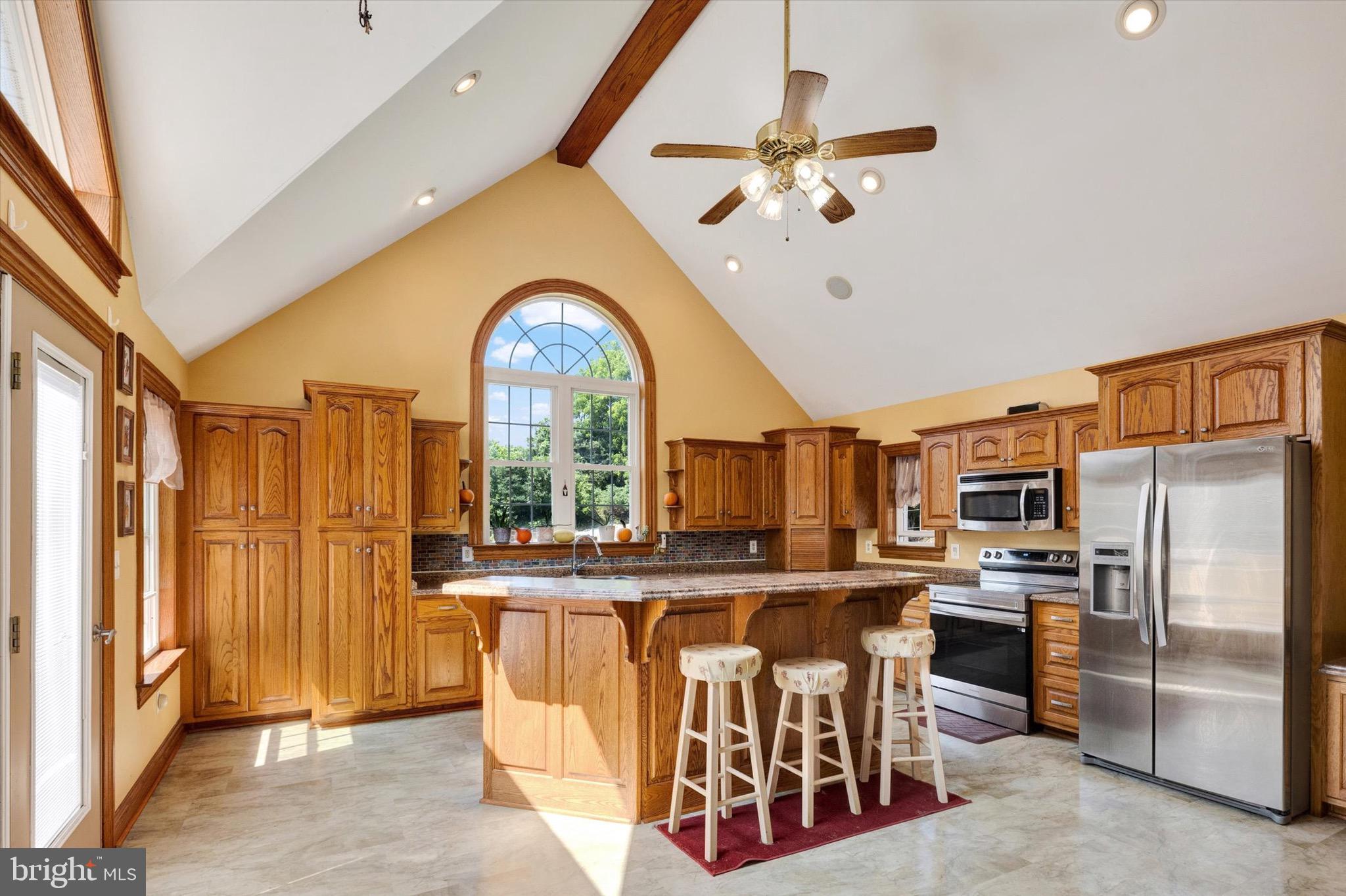 15 Gift Road Hamburg, PA 19526 - Photo 9 of 55 Kitchen
