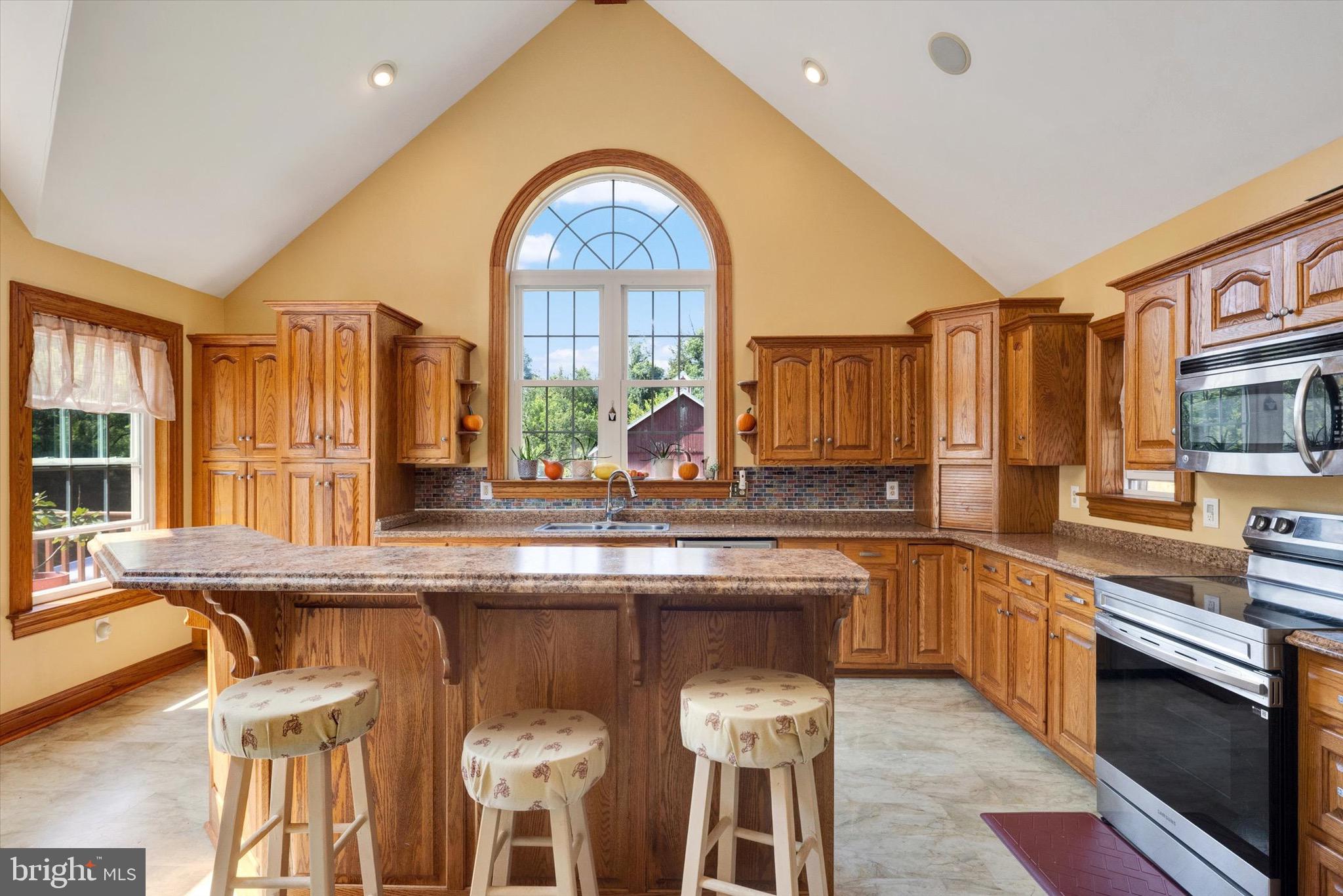 15 Gift Road Hamburg, PA 19526 - Photo 10 of 55 Kitchen