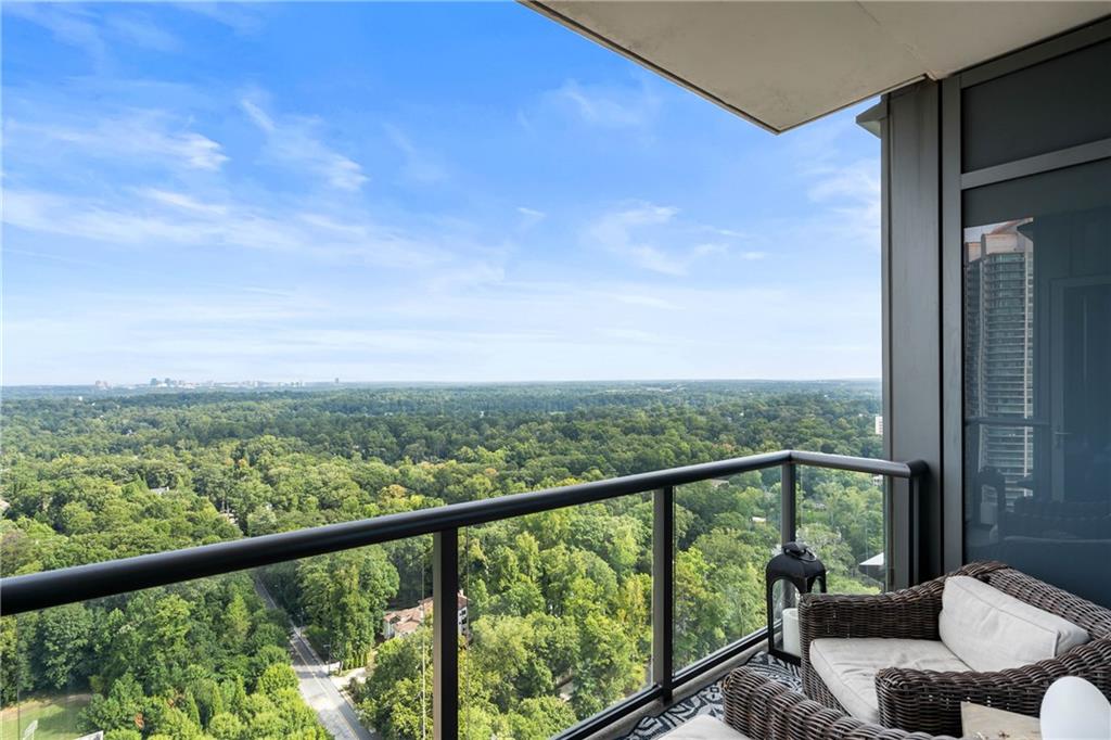3630 Peachtree Road Northeast, Unit 2009 Atlanta, GA 30326 - Photo 13 of 26