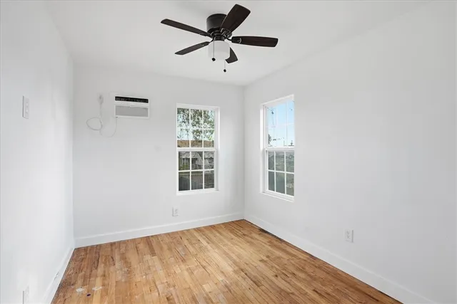 $1,150 | 905 Louisiana Avenue, Unit 2, Corpus Christi, TX 78404