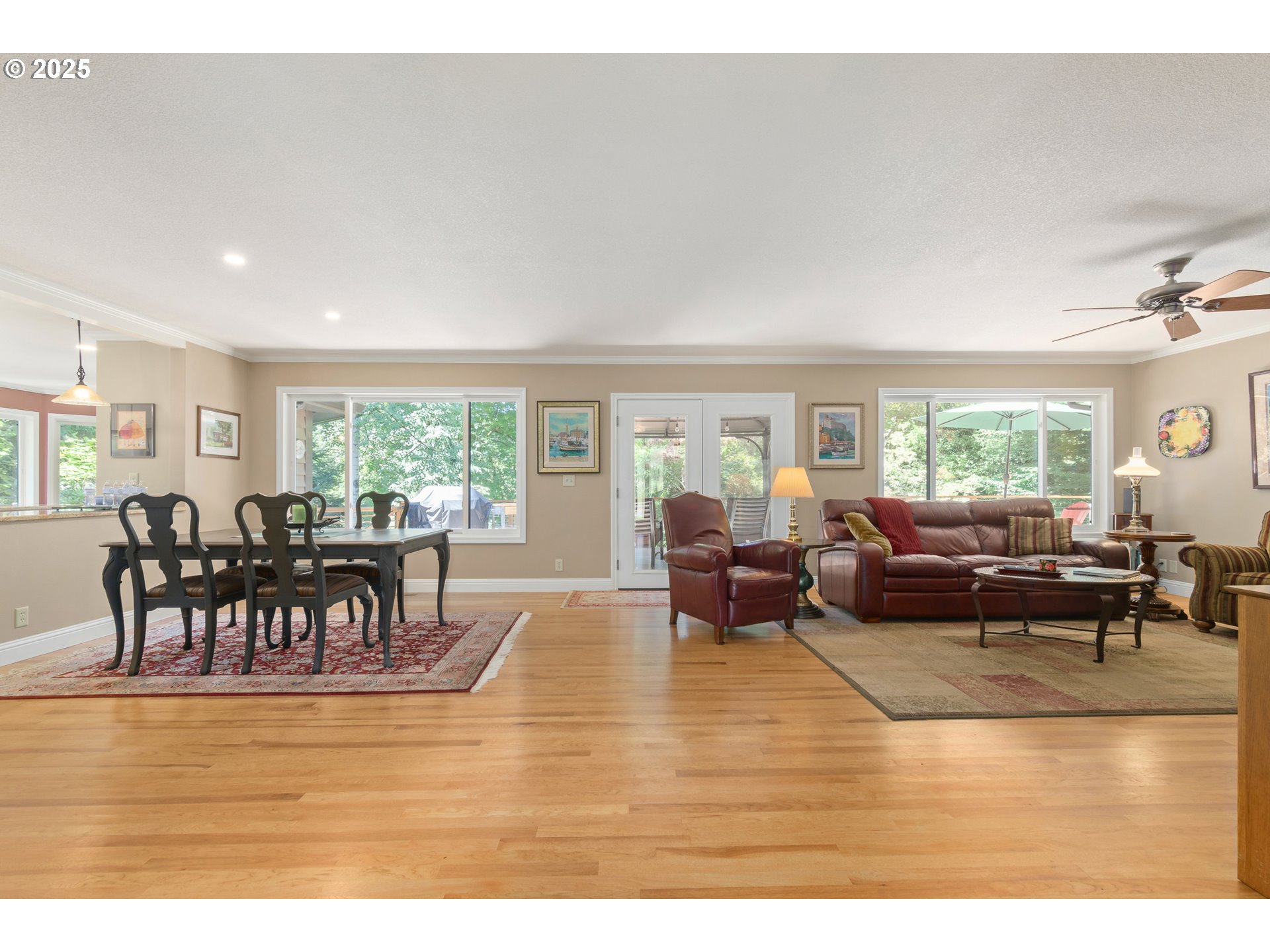 43087 Deerhorn Road Springfield, OR 97478 - Photo 6 of 48 Gallery Image 6
