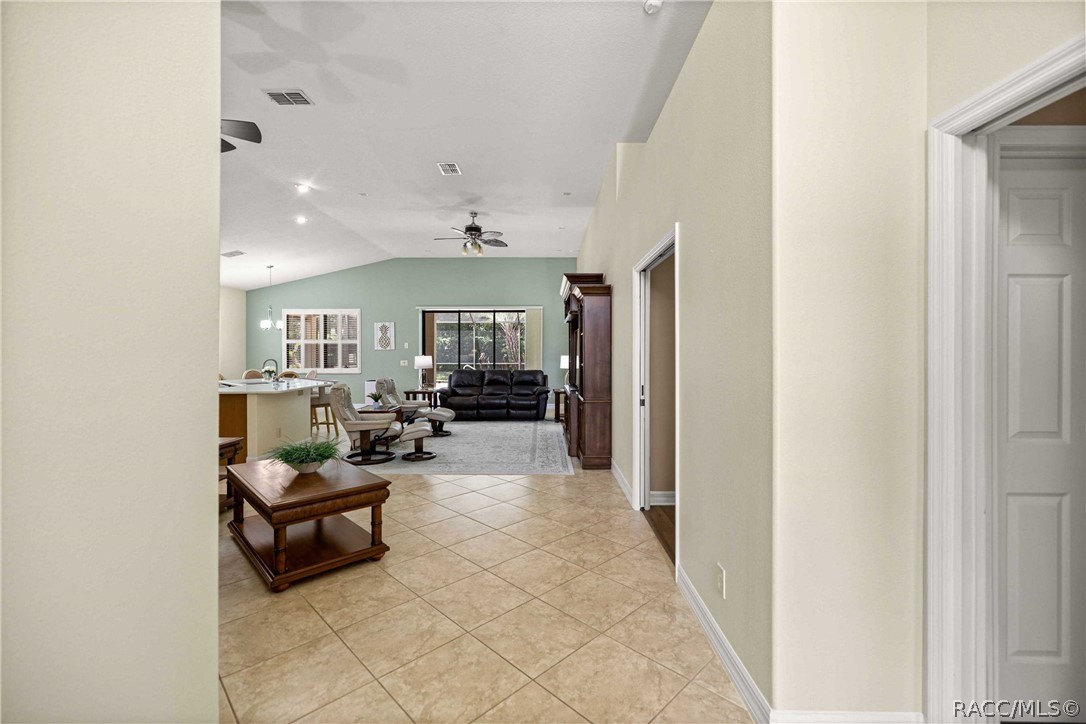 155 West Doerr Path Hernando, FL 34442 - Photo 8 of 76