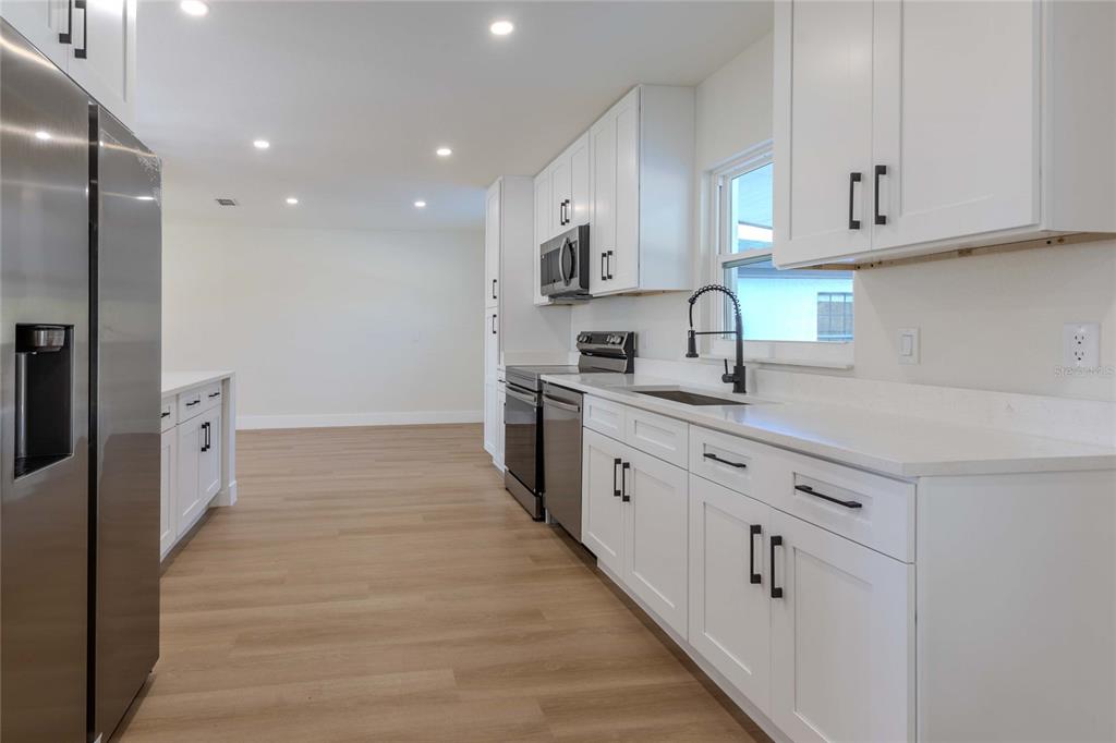 3324 Haystack Road Wesley Chapel, FL 33543 - Photo 33 of 91