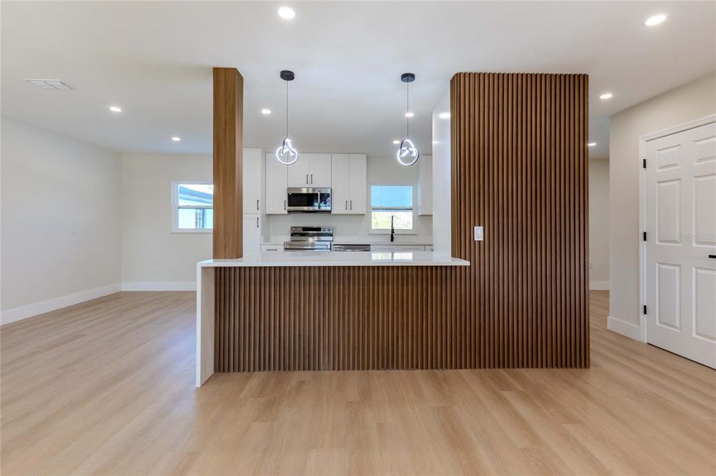 3324 Haystack Road Wesley Chapel, FL 33543 - Photo 5 of 91