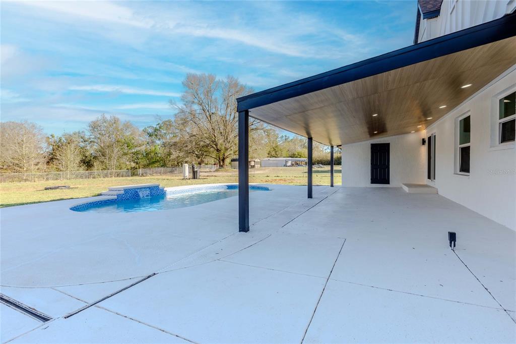 3324 Haystack Road Wesley Chapel, FL 33543 - Photo 9 of 91