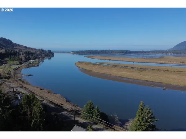 $120,000 | 1st And Akin, Wheeler, OR 97147