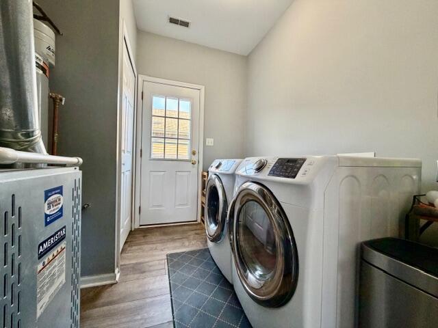 11610 Broadway Crown Point, IN 46307 - Photo 12 of 14 a utility room with dryer and washer