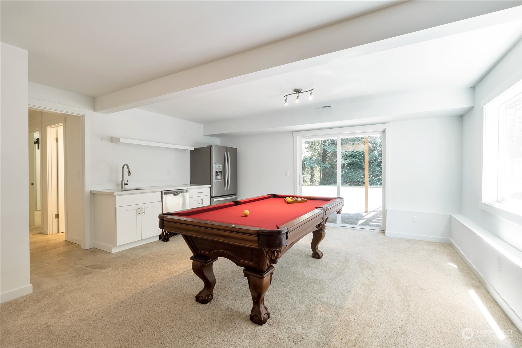 2926 184th Place Southeast Bothell, WA 98012 - Photo 19 of 24 a room with furniture and window