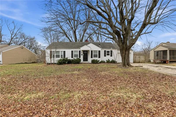$219,500 | 9609 East 68 Street, Raytown, MO 64133
