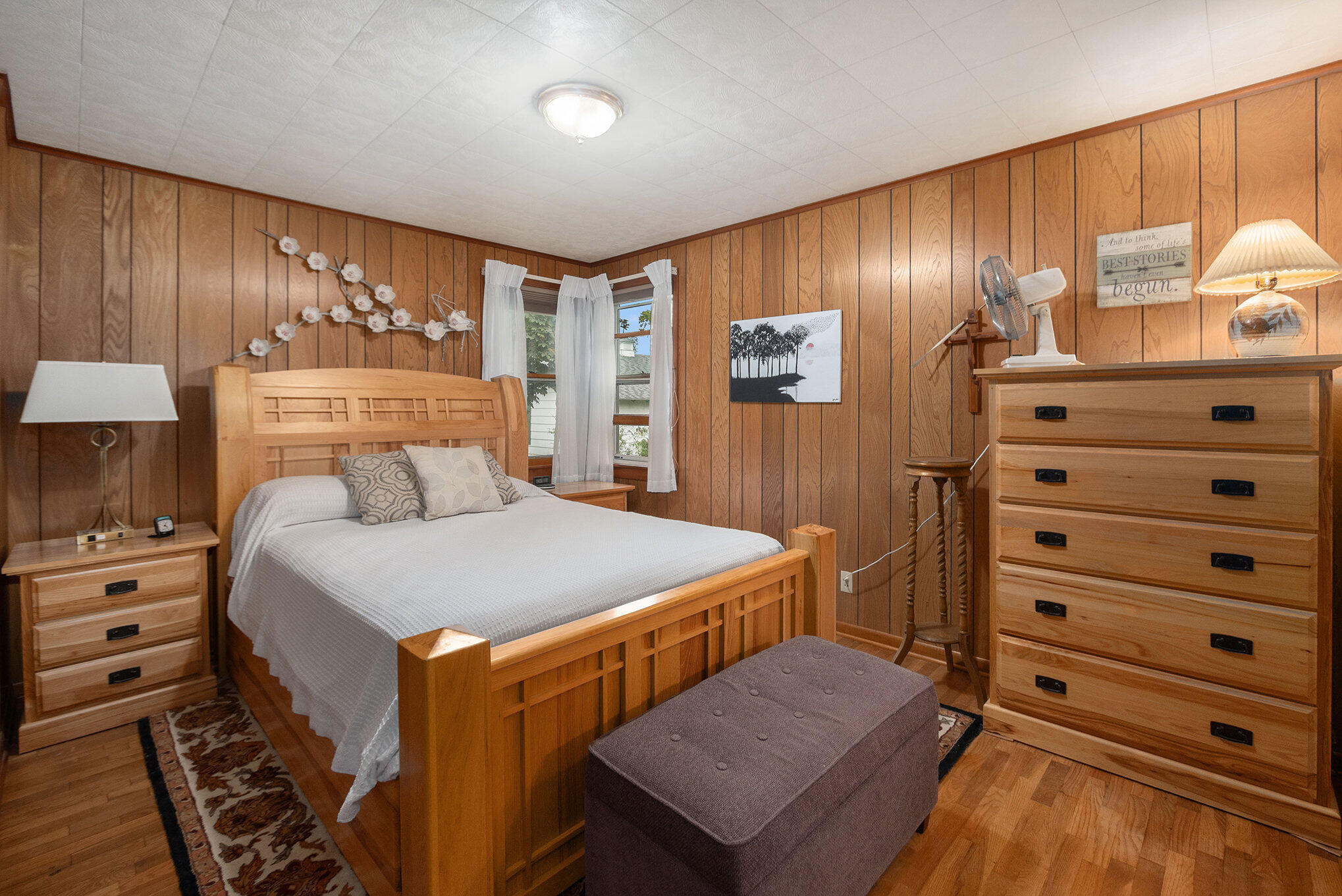 807 Maple Street Manistee, MI 49660 - Photo 7 of 23 Primary bedroom