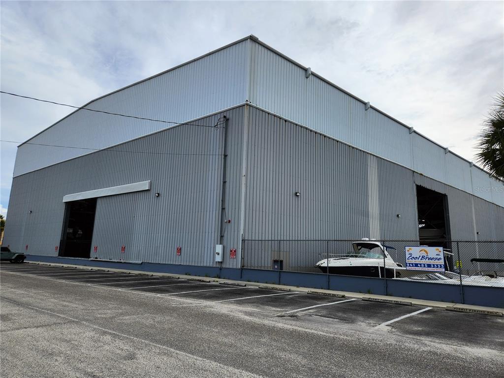100 Circuit Road, Unit S35 Nokomis, FL 34275 - Photo 26 of 35 a view of a car garage