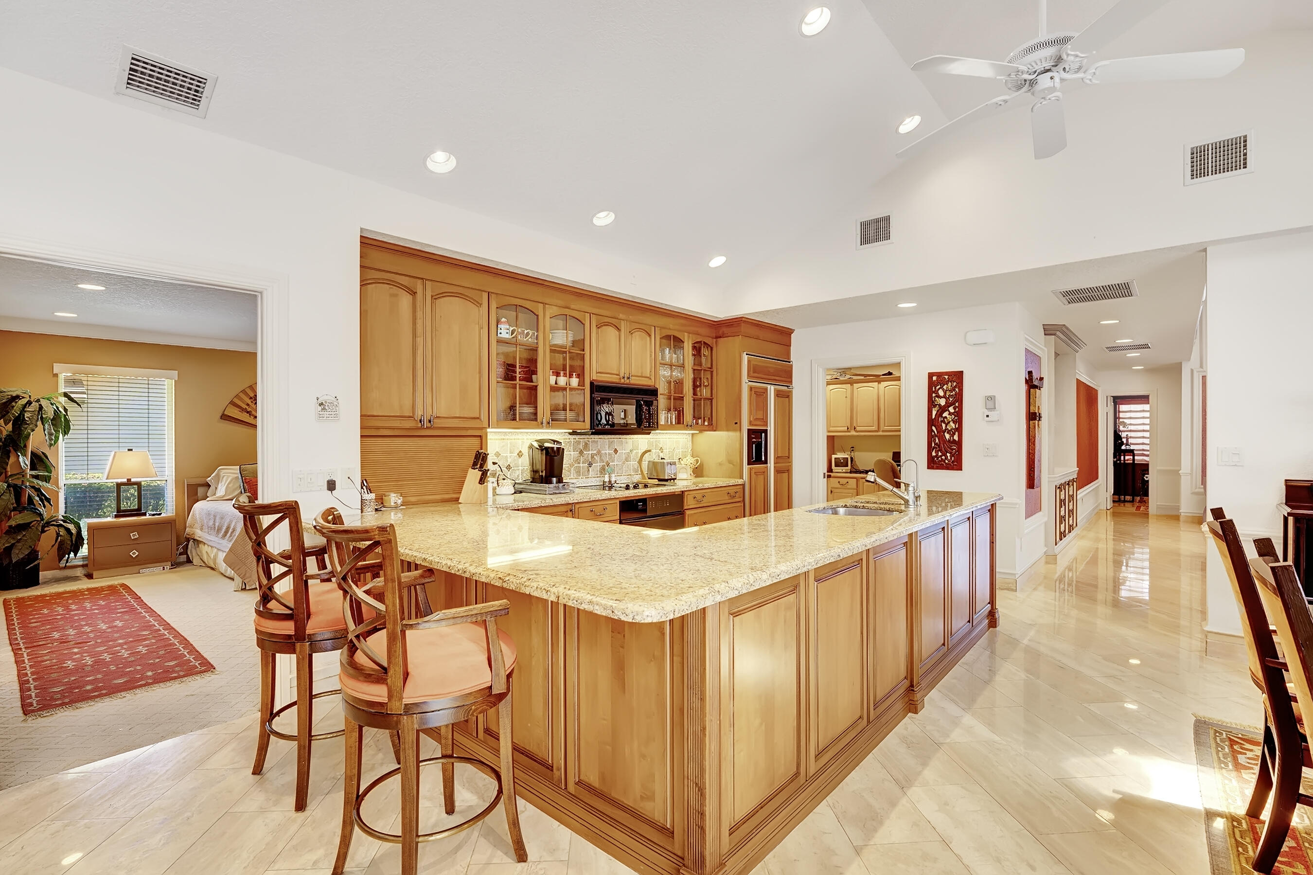 4885 Cherry Laurel Lane Delray Beach, FL 33445 - Photo 13 of 40 DSC06178