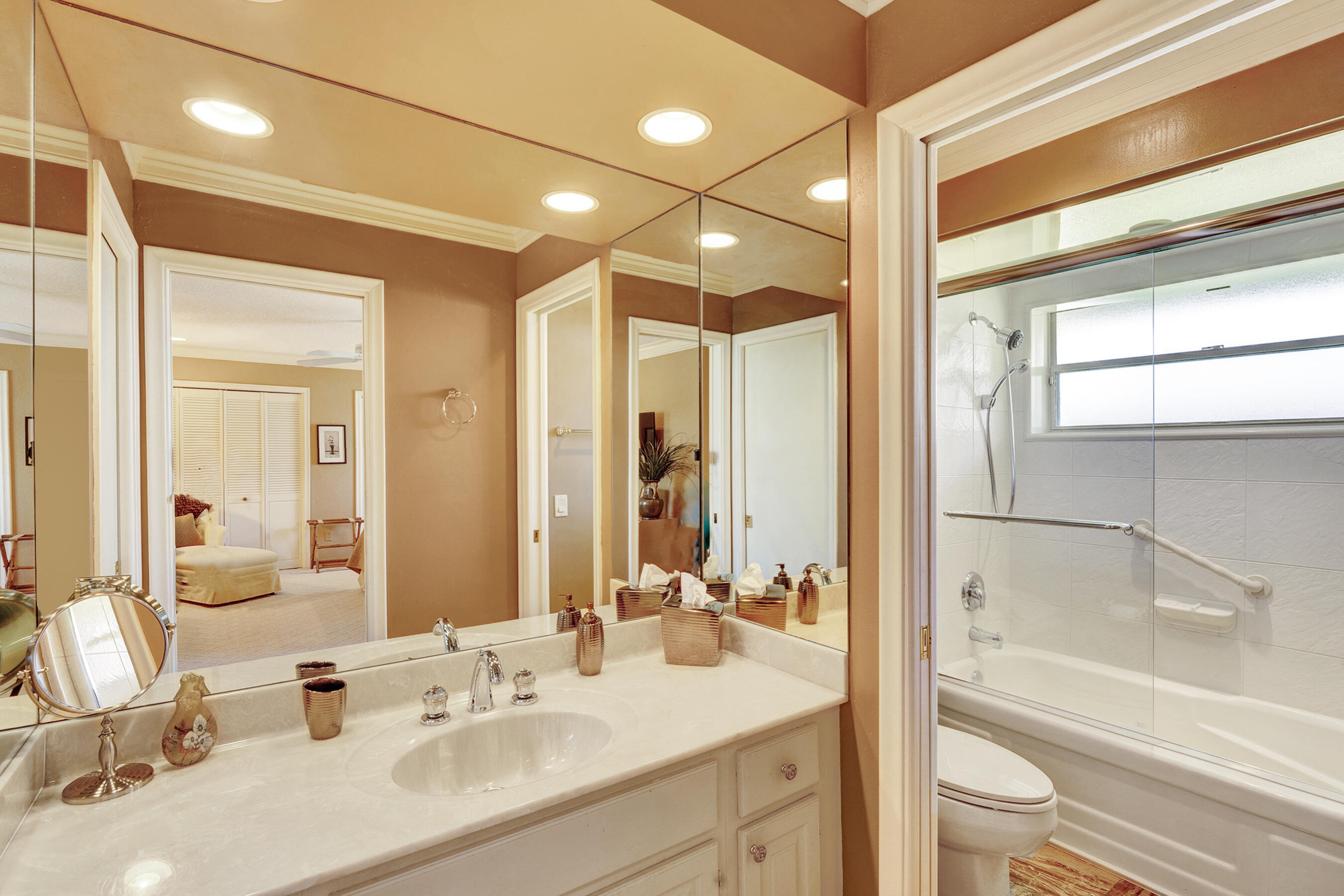 4885 Cherry Laurel Lane Delray Beach, FL 33445 - Photo 21 of 40 DSC06188