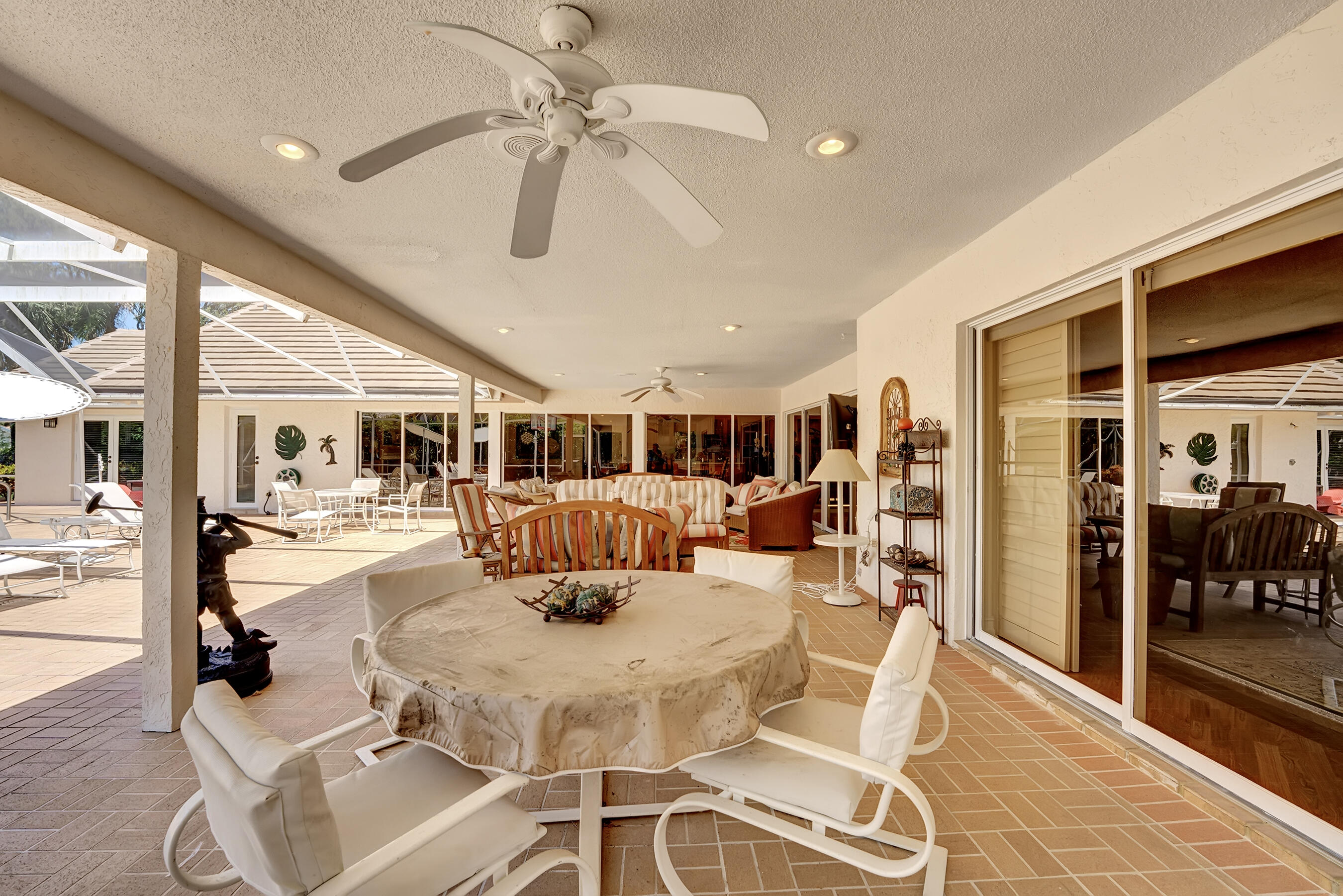 4885 Cherry Laurel Lane Delray Beach, FL 33445 - Photo 35 of 40 DSC06343