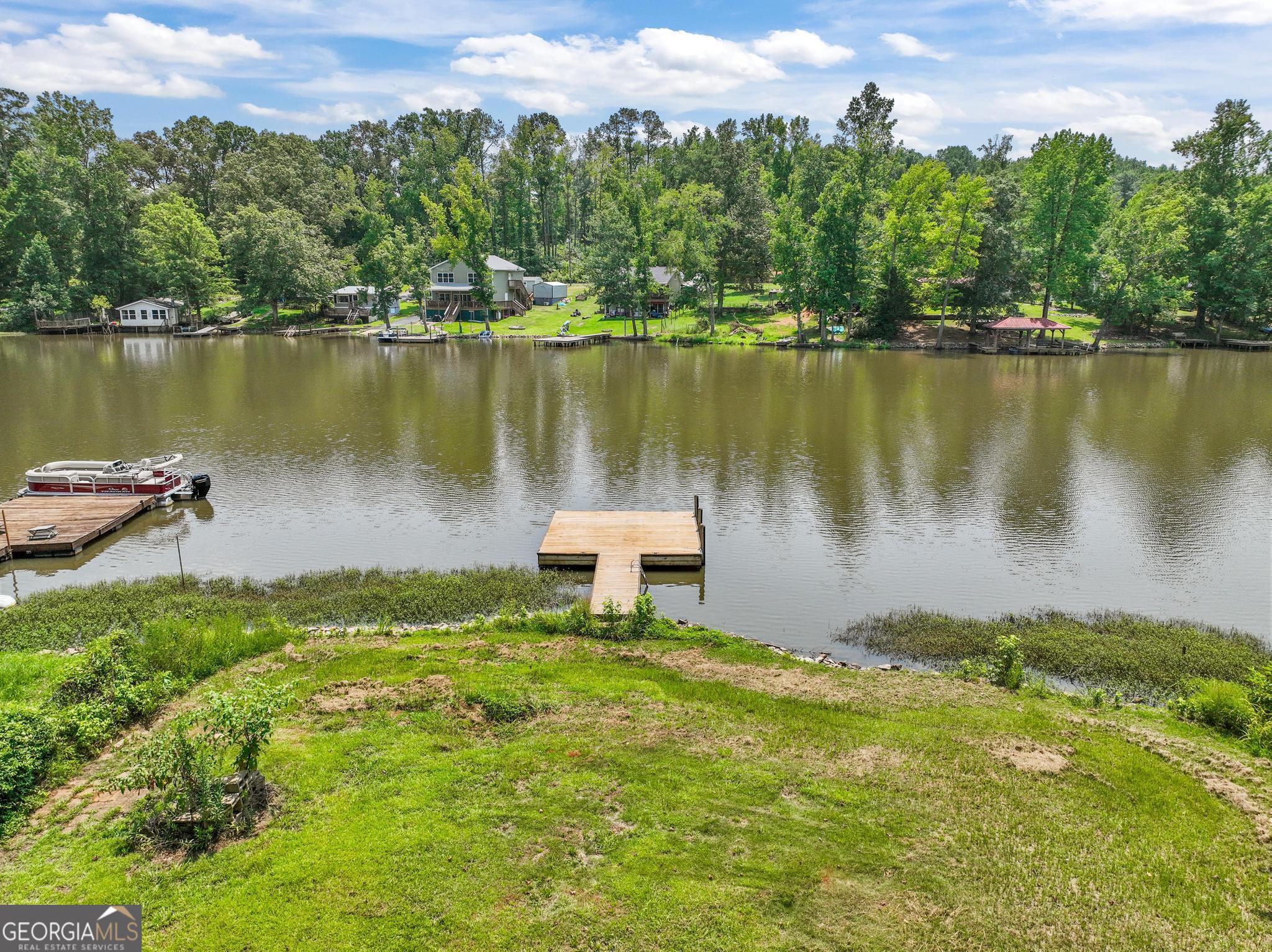 178 Southern Shores Road Jackson, GA 30233 - Photo 5 of 28 Gallery Image 5