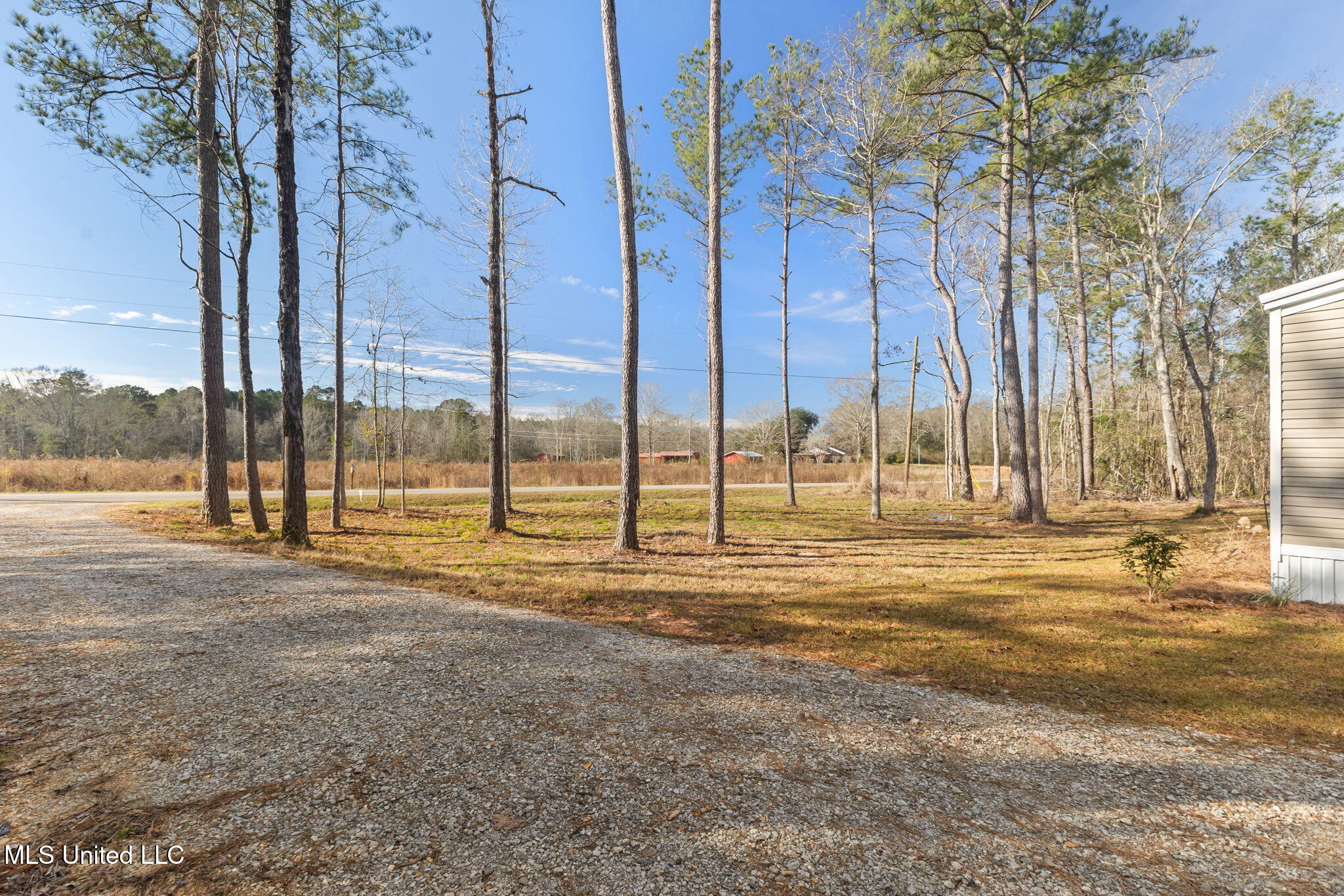 250 J D Broome Road Sumrall, MS 39482 - Photo 35 of 39 250_J_D_Broome_Rd-34