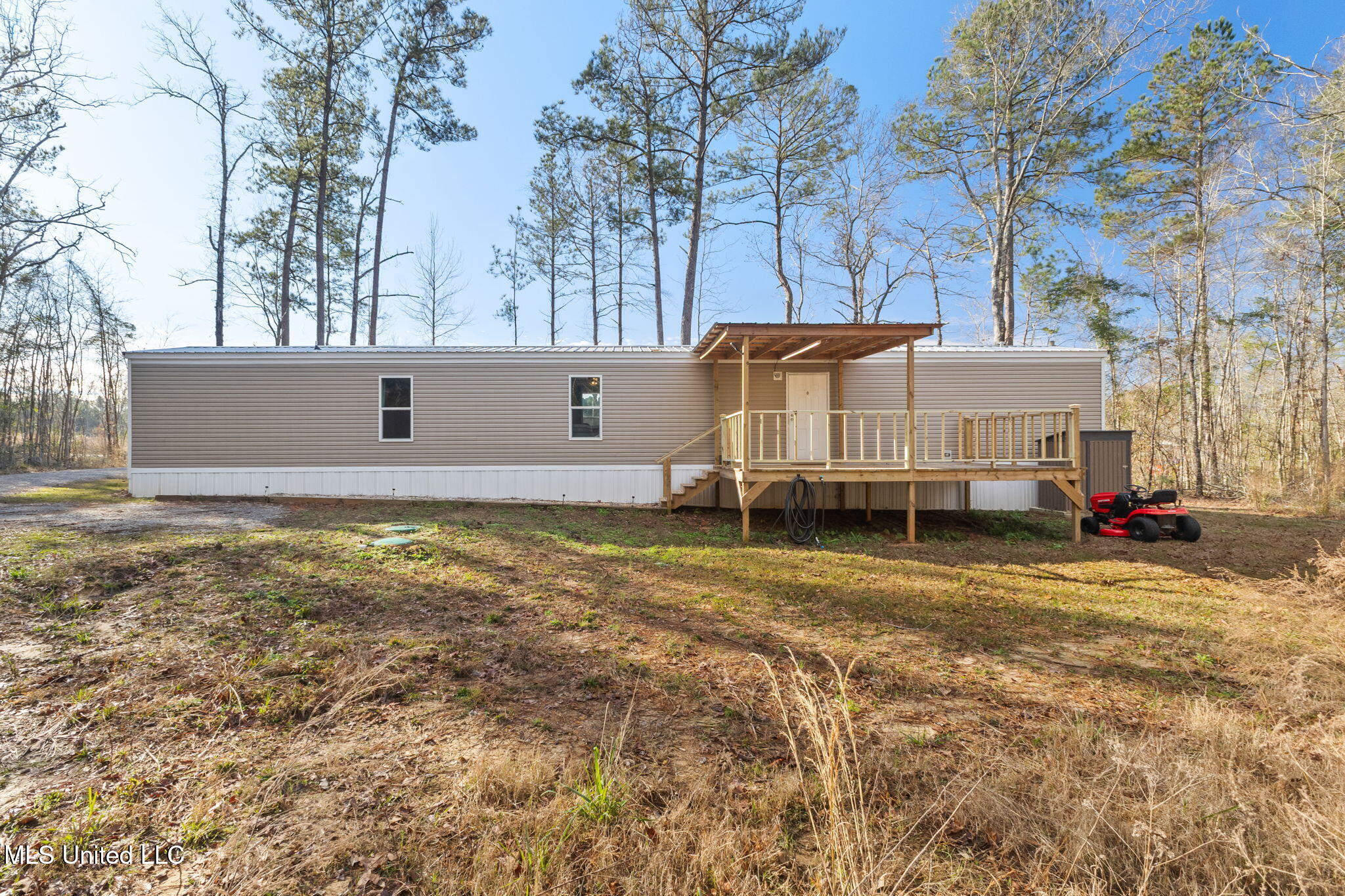 250 J D Broome Road Sumrall, MS 39482 - Photo 5 of 39 250_J_D_Broome_Rd-31