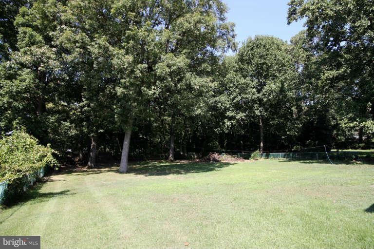 4036 Whitacre Road Fairfax, VA 22032 - Photo 16 of 17 Exterior (General)