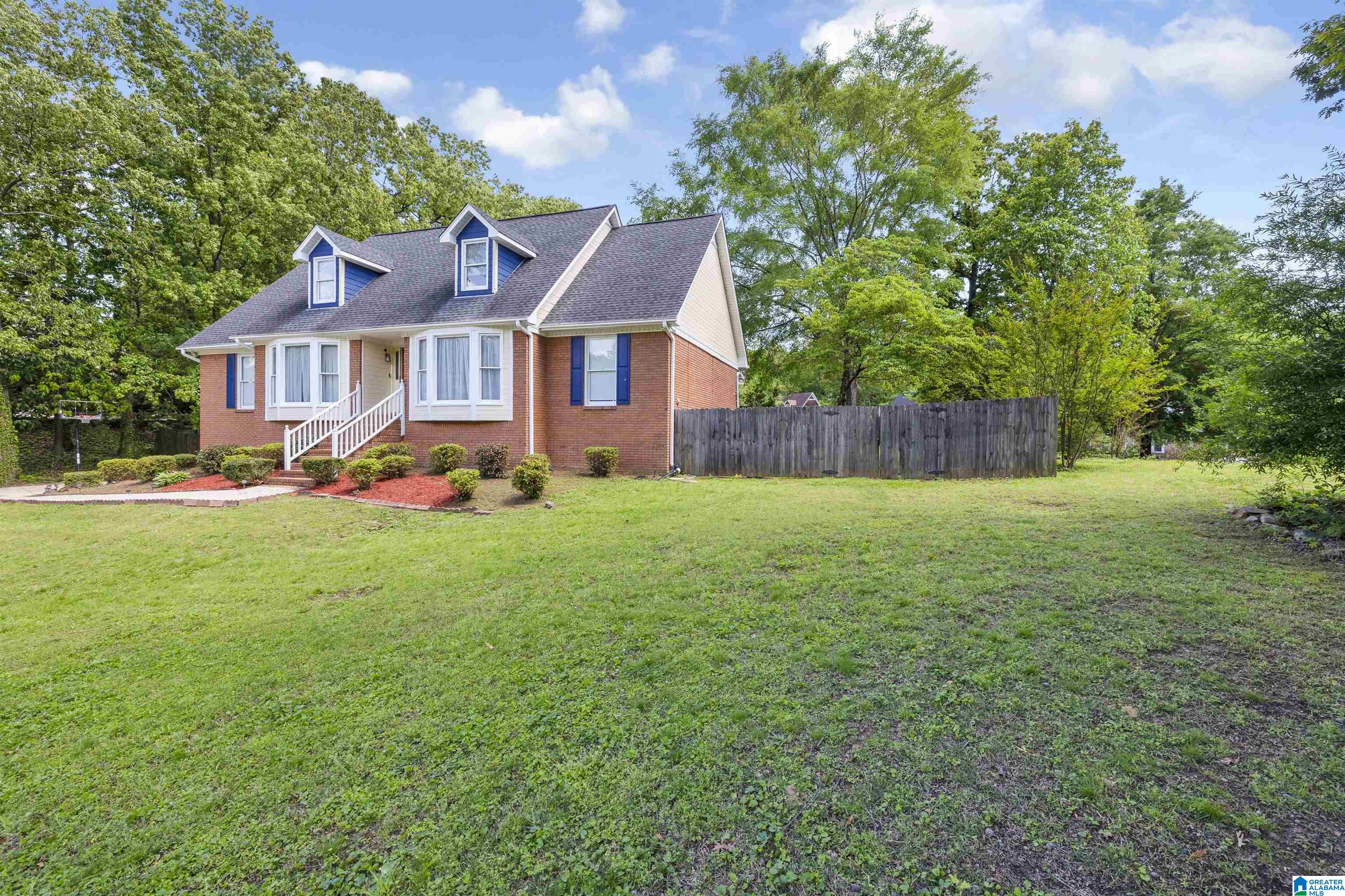 3015 Hunters Run Gardendale, AL 35071 - Photo 3 of 42