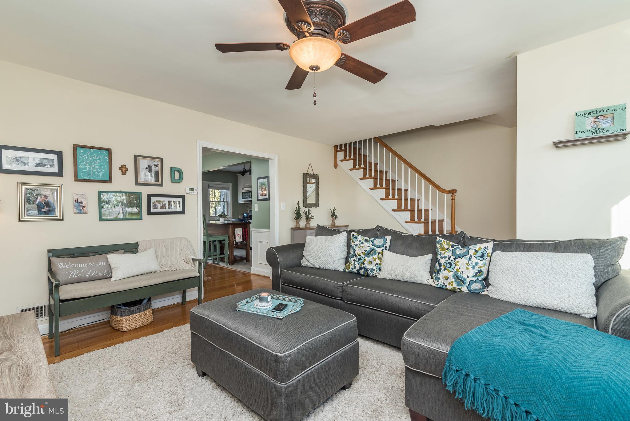 358 Greenlow Road Baltimore, MD 21228 - Photo 3 of 34 Great space to relax and entertain!