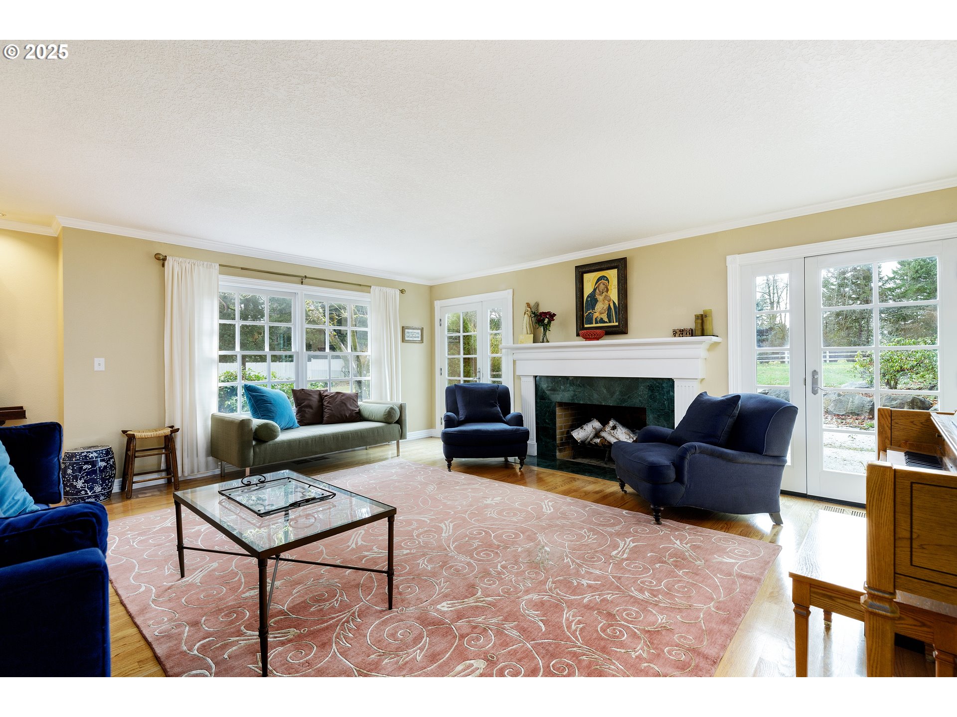 23635 Southwest Stafford Road Tualatin, OR 97062 - Photo 14 of 43 Gallery Image 14