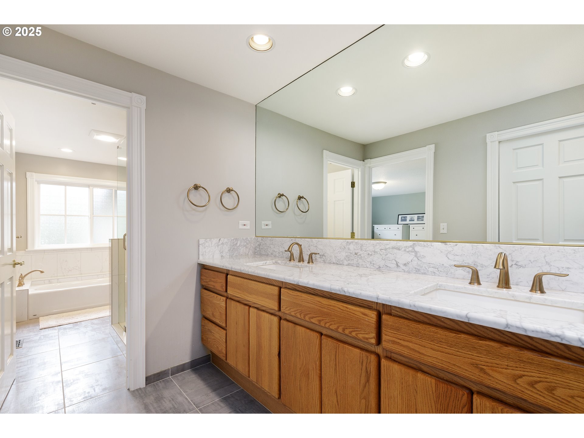 23635 Southwest Stafford Road Tualatin, OR 97062 - Photo 21 of 43 Gallery Image 21
