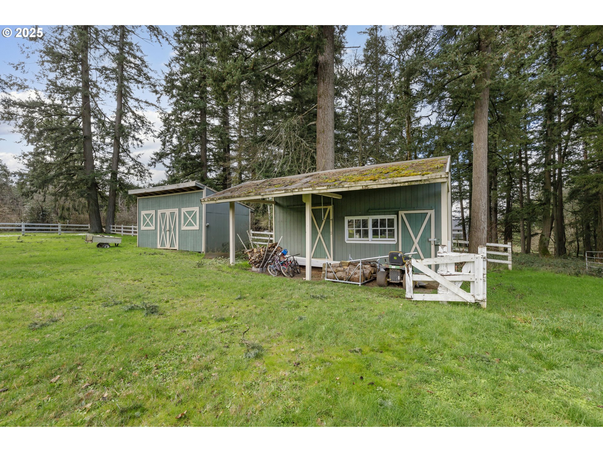 23635 Southwest Stafford Road Tualatin, OR 97062 - Photo 39 of 43 Gallery Image 39