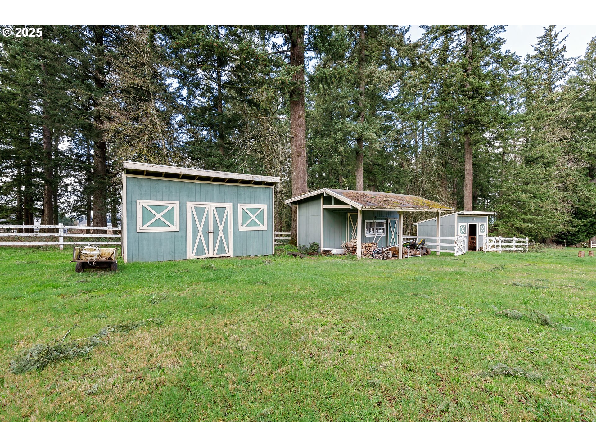 23635 Southwest Stafford Road Tualatin, OR 97062 - Photo 40 of 43 Gallery Image 40