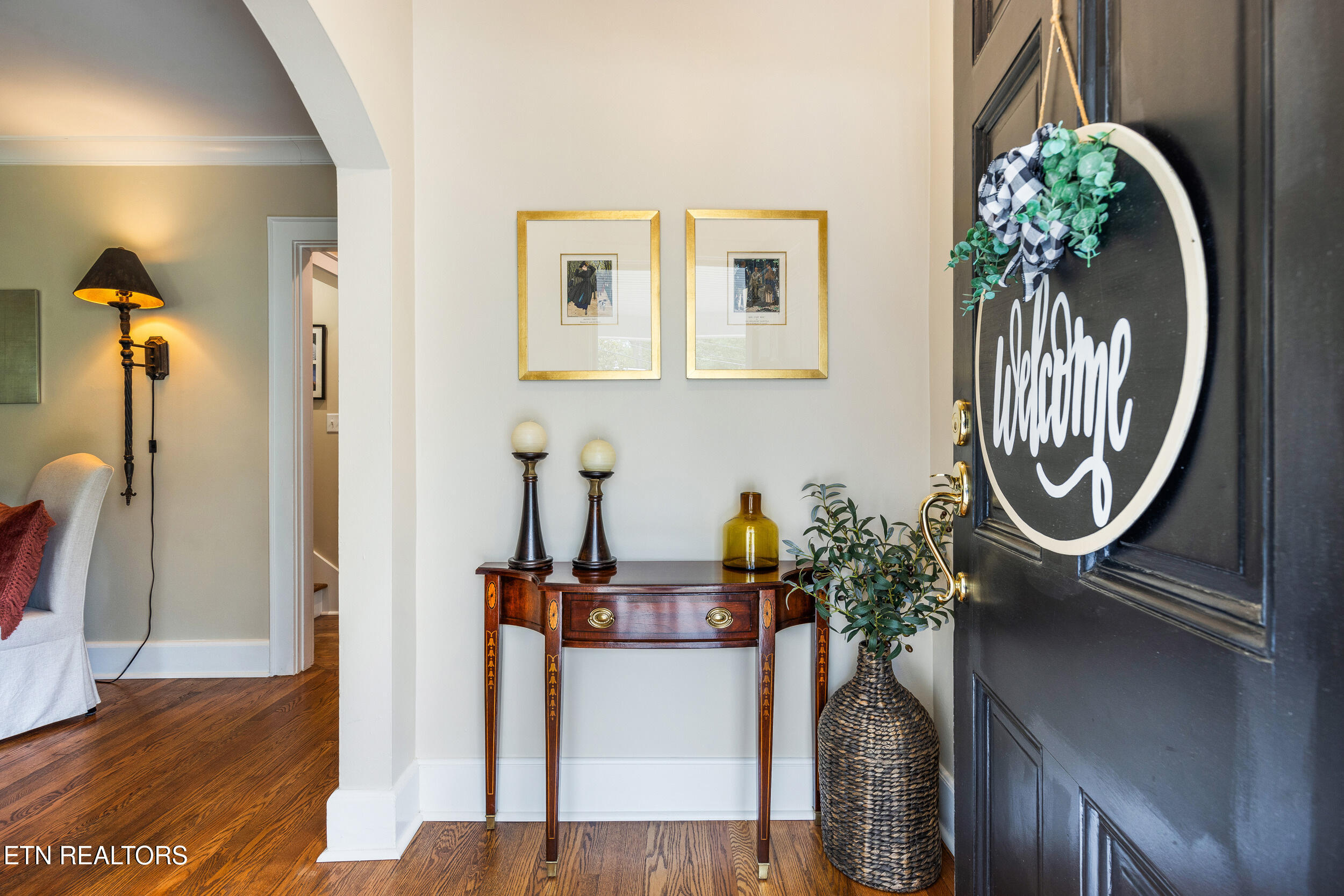 706 Forest Heights Road Knoxville, TN 37919 - Photo 4 of 42 022