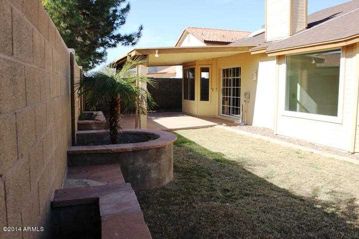 625 East Appaloosa Road Gilbert, AZ 85296 - Photo 34 of 41 back yard (3)