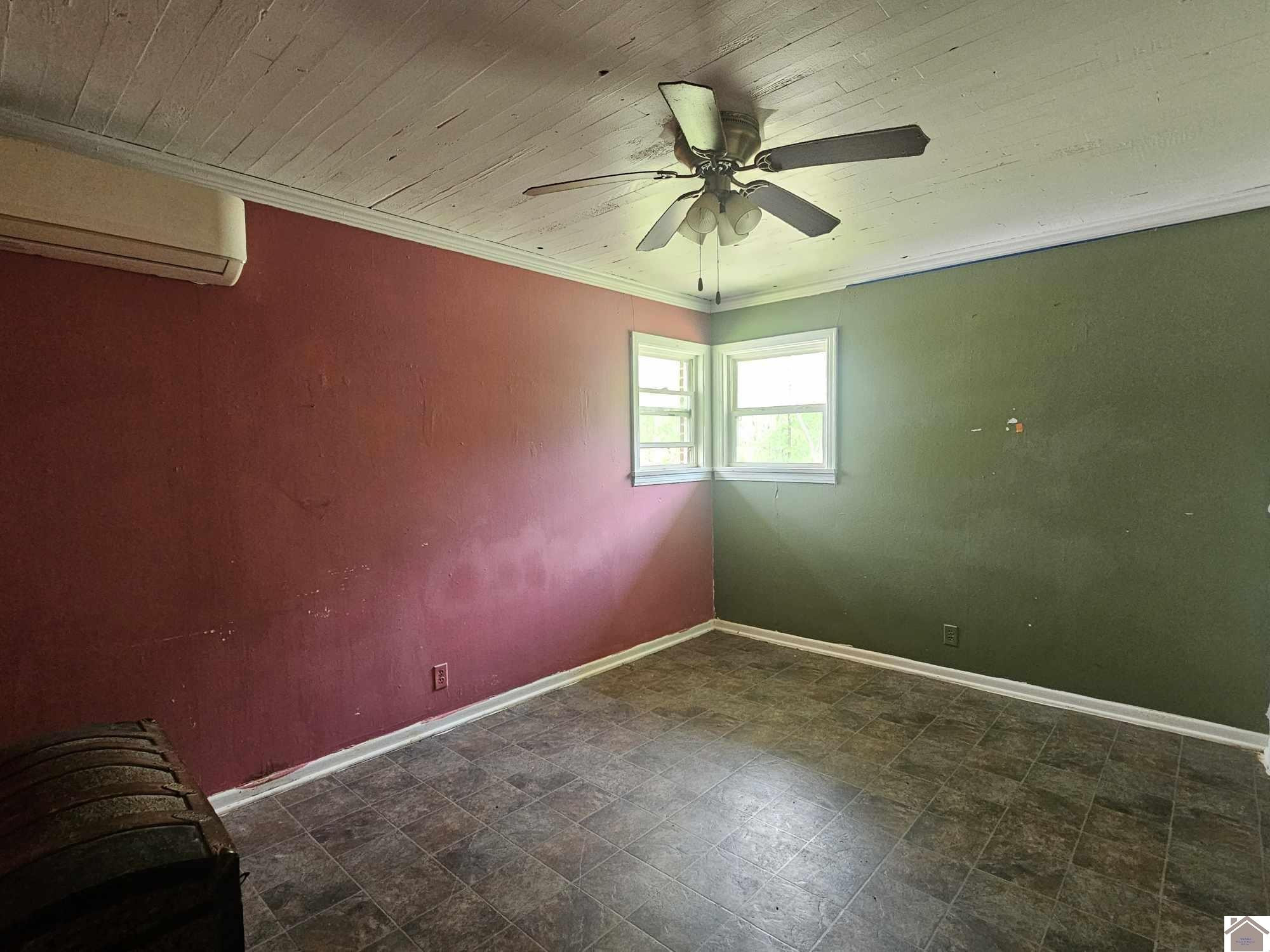 6694 State Line Road East Hazel, KY 42049 - Photo 9 of 18 Photo 9