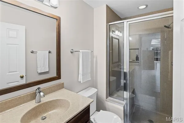 $335,000 | 216 Aspen Point, Glen Carbon, IL 62034