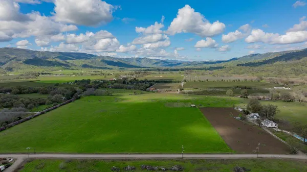 $1,980,000 | 17000 County Road 52, Guinda, CA 95637