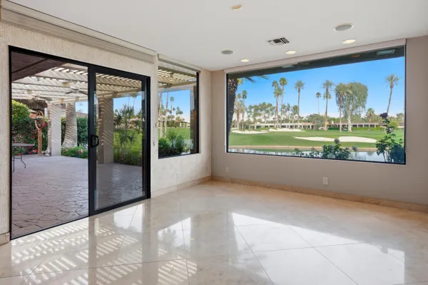 $1,099,000 | 114 Columbia Drive, Rancho Mirage, CA 92270